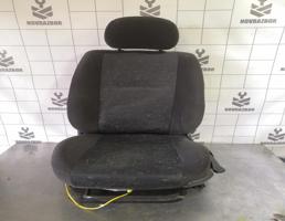 Сиденья комплект для Opel Zafira A 99-05  запчасти бу