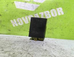 Реле для VW Golf 2 Jetta 2 83-92  запчасти бу