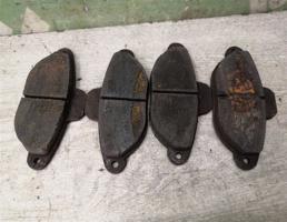 Колодки тормозные передние к-кт для Fiat Punto 1(176) 93-99  запчасти бу