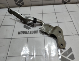 Петля капота правая для Renault Clio 3  2005-2012  запчасти бу