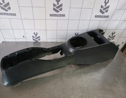 Консоль для Suzuki SX4 2006-2013  запчасти бу