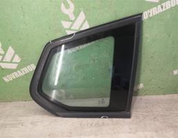 Стекло боковое для BMW X3 F25 2010-2017  запчасти бу