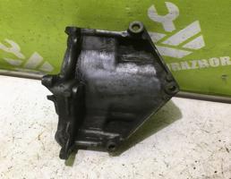 Кронштейн генератора для Mercedes Benz W202 93-00  запчасти бу