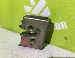 Замок двери задней правой для VW Passat  B3  1988-1993  запчасти бу