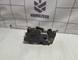 Замок двери задней правой для Skoda Fabia 2007-2015  запчасти бу