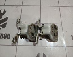 Петля двери передней для LADA VESTA 15-19  запчасти бу