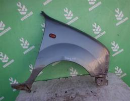 Крыло переднее правое для Renault Kangoo 97-03  запчасти бу