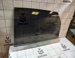 Стекло двери задней левой для Ford Focus 1 1998-2004  запчасти бу