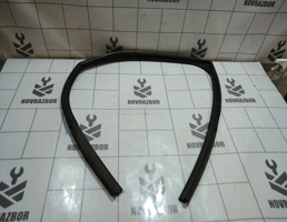 Уплотнитель стекла двери для LADA VESTA 15-19  запчасти бу