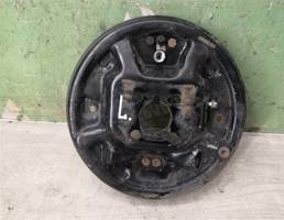 Щит опорный задний левый для LADA VESTA 15-19  запчасти бу