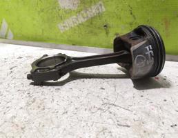 Поршень с шатуном для Ford Focus 1 1998-2004  запчасти бу
