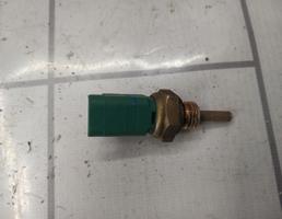 Датчик температуры для Fiat Punto 2 (188) 99-10  запчасти бу