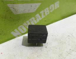 Реле для VW Passat  B3  1988-1993  запчасти бу