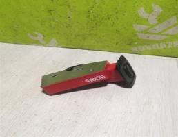 Замок спинки сиденья для Ford Focus 2 05-08  запчасти бу