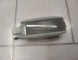 Плафон салонный для VW Golf 4 Bora 97-05  запчасти бу