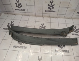 Решетка стеклоочистителя для VW Passat  B3  1988-1993  запчасти бу