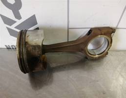 Поршень с шатуном для Opel Zafira A 99-05  запчасти бу