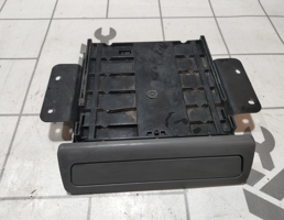 Подстаканник для Hyundai Elantra 3  00-05  запчасти бу