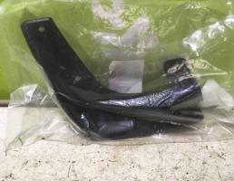 Брызговик передний правый для Kia Cerato 2004-2008  запчасти бу