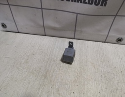 Реле для Peugeot 307 2001-2008  запчасти бу