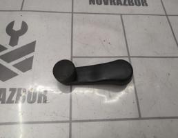 Ручка стеклоподъемника для VW Golf 3 Vento 91-97  запчасти бу