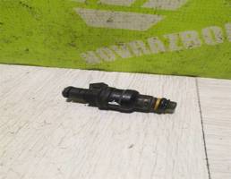 Форсунка инжекторная для VW Passat B5 96-00  запчасти бу