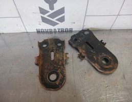 Кронштейн передней балки для Mazda Mazda 3  BK  02-09  запчасти бу