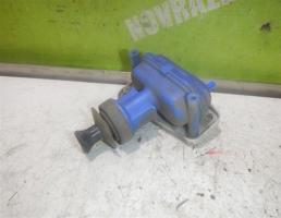 Активатор замка двери для Audi 80  90  B3  86-91  запчасти бу