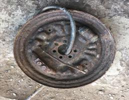 Щит опорный для VW Passat  B3  1988-1993  запчасти бу