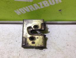 Замок двери задней левой для VW Passat  B3  1988-1993  запчасти бу