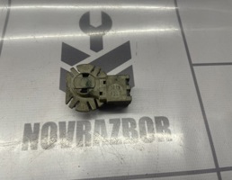 Патрон для Audi 80  90  B3  86-91  запчасти бу