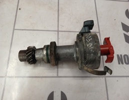 Распределитель зажигания для VW Golf 3 Vento 91-97  запчасти бу