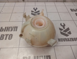 Бачок расширительный для Skoda Yeti 2009-2018  запчасти бу