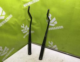 Поводок дворник комплект для VW Polo 99-01  запчасти бу