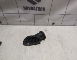 Дефлектор воздушный для Hyundai Lantra 96-00  запчасти бу