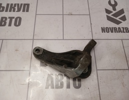 Кронштейн КПП для Ford Focus 2 05-08  запчасти бу