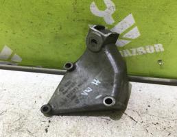 Кронштейн двигателя левый для VW LT 2 96-06  запчасти бу