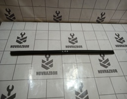 Накладка стекла переднего левого для LADA VESTA 15-19  запчасти бу