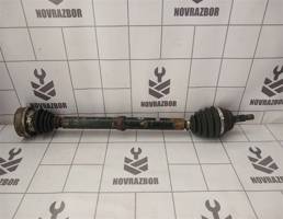 Полуось передняя правая для VW Golf 3 Vento 91-97  запчасти бу