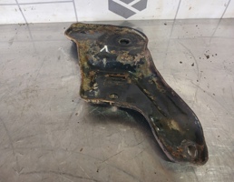 Кронштейн для Kia RIO 1 2000-2004  запчасти бу