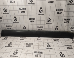 Накладка на порог для Skoda Yeti 2009-2018  запчасти бу