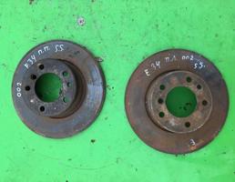 Диск тормозной передний не вентилируемый для BMW 5-серия E34 88-95  запчасти бу