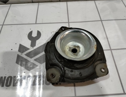 Опора переднего амортизатора для Renault Clio 3  2005-2012  запчасти бу