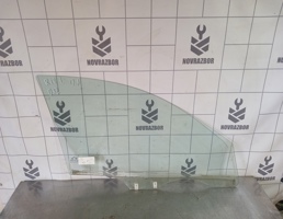 Стекло двери передней левой для Kia RIO 1 2000-2004  запчасти бу