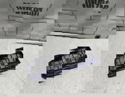 Решетка вентиляционная для Skoda Yeti 2009-2018  запчасти бу