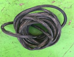 Уплотнитель для VW Golf 6 09-12  запчасти бу