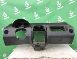 Торпедо для Chevrolet Aveo T200 03-08  запчасти бу