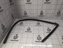 Уплотнитель стекла двери для Chevrolet Aveo (T250) 2005-2011  запчасти бу