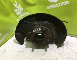 Кулак поворотный передний правый для Toyota Corolla E10 1992-1997  запчасти бу