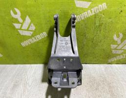 Кронштейн для Seat Ibiza 4 2002-2008  запчасти бу